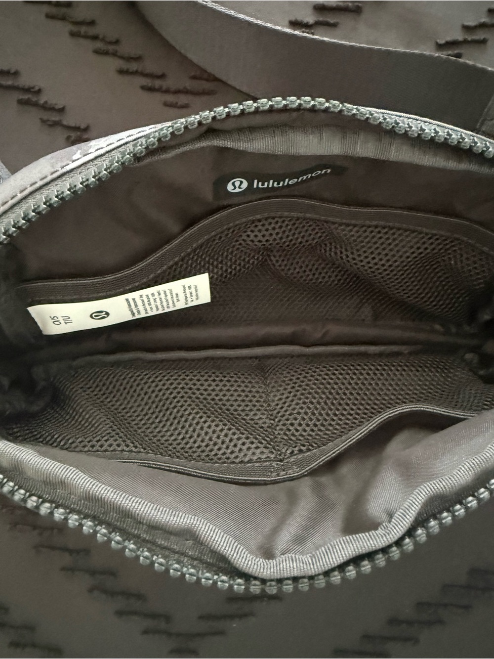 lululemon athletica Camo everywhere belt Bag - Picture 3 of 3
